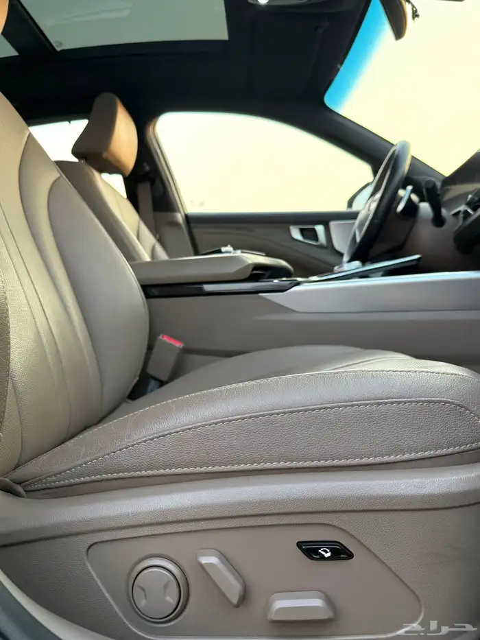 كيا K8 بنورما 2022 اعلا مواصفات 4 سلندر بحالة الوكاله للبيع 13