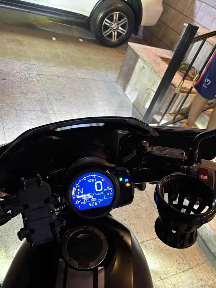 دباب هوندا ريبيل 1100 DCT 8