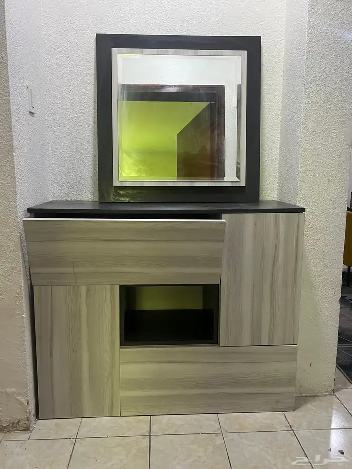 مدخل مع مرايه للبيع 0