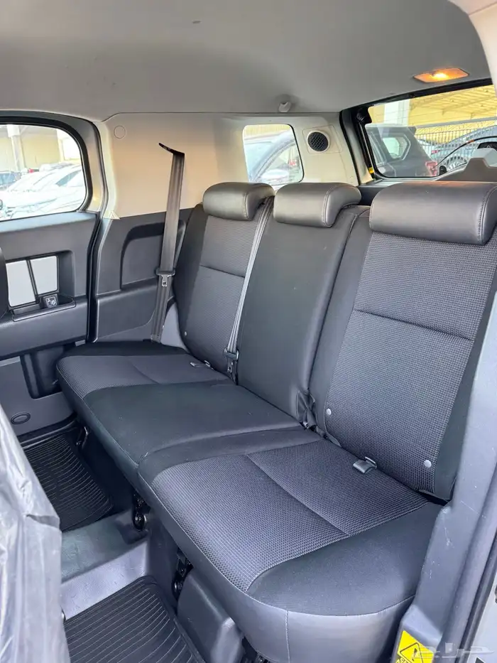 للبيع تويوتا اف جي 2010 - مخزن عداد 40 الف فقط 11