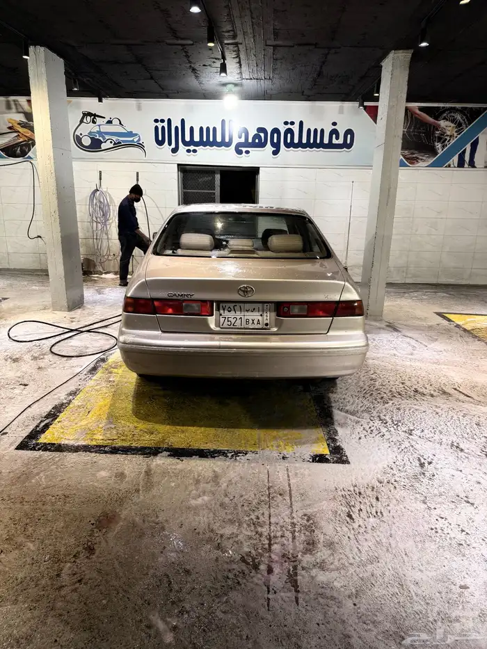 كامري نظيف مديل 2000 7