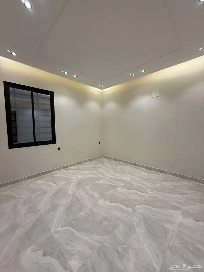 للبيع شقه ارضيه تشطيب فندقي ف ابها البديع ب 500 الف 15