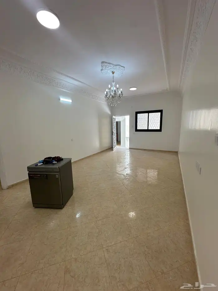 دور ارضي للايجار 11