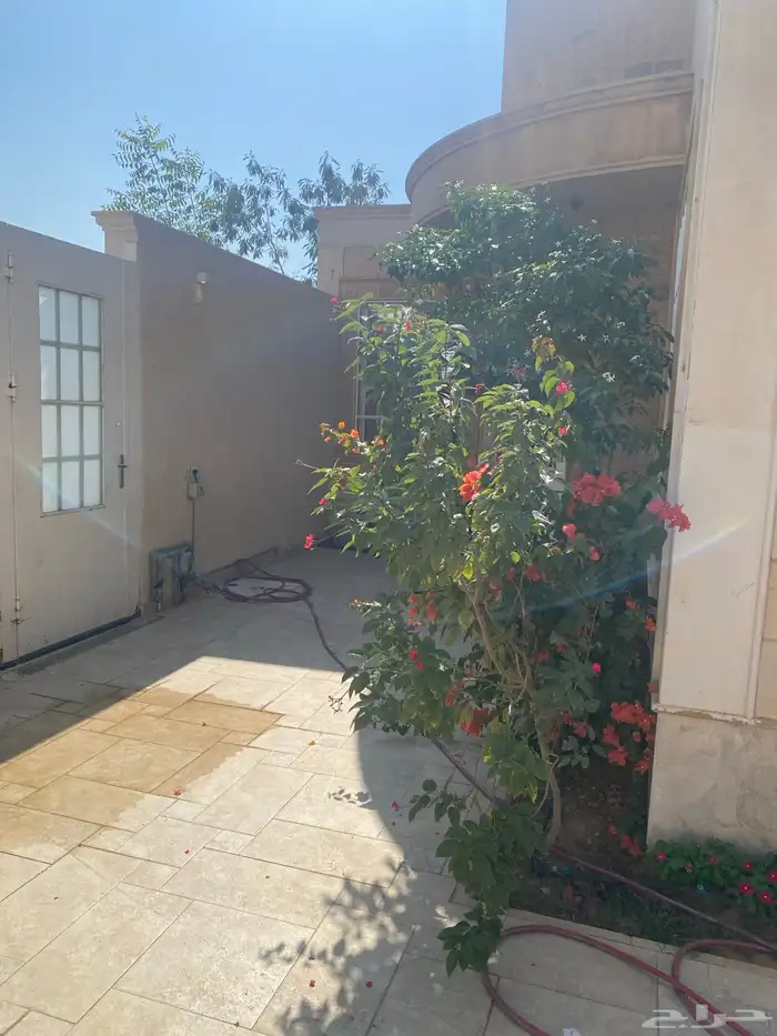 فيلا للبيع 4