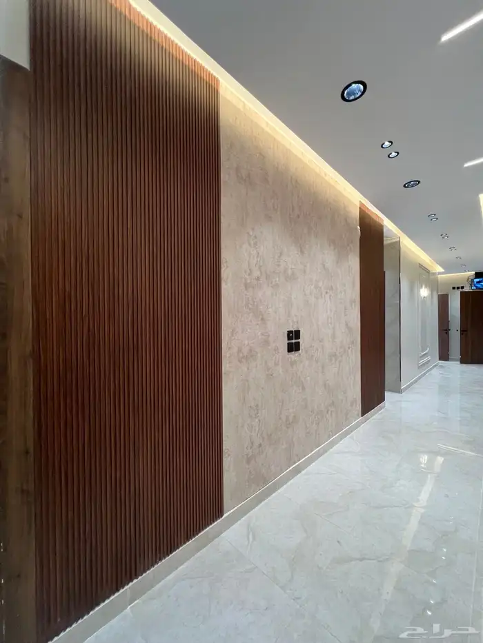 للبيع دور في العزيزية على شارعين شغل فاخر 4