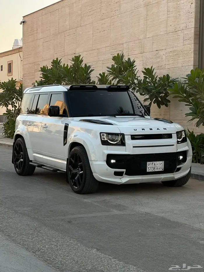 ديفندر HSE 2021 اوربن 1