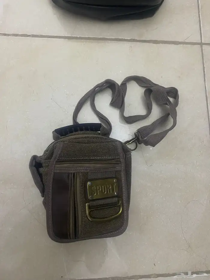 محفظه و شنط اغراض للبيع. 3