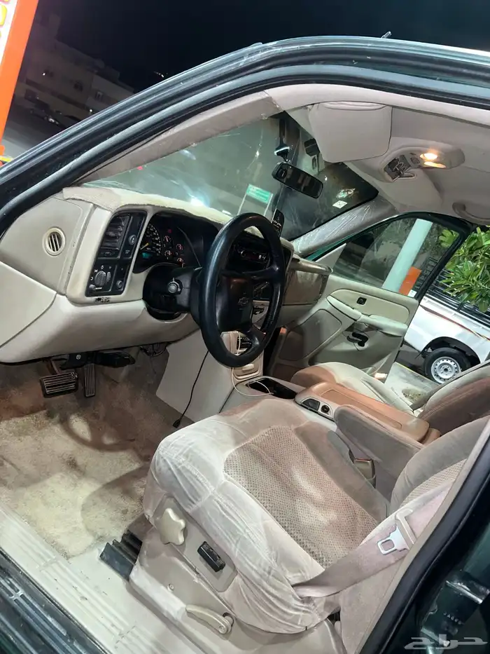 سوبربان شفروليه 2001 شبة مخزن ماشي 186000 قابل للزيادة مفحوص 20