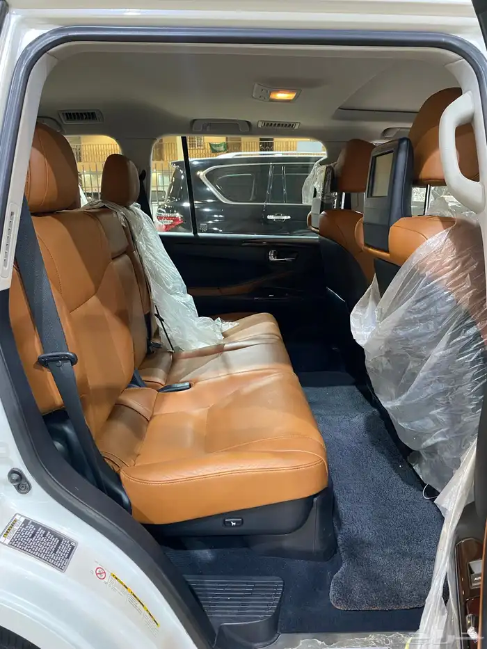 للبيع لكزس LX570 اسبورت 2014 فل كامل عبداللطيف عداد 89 الف 16