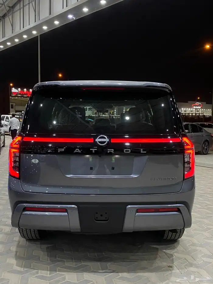 نيسان باترول 2025 بلاتينيوم تنفس طبيعي 5