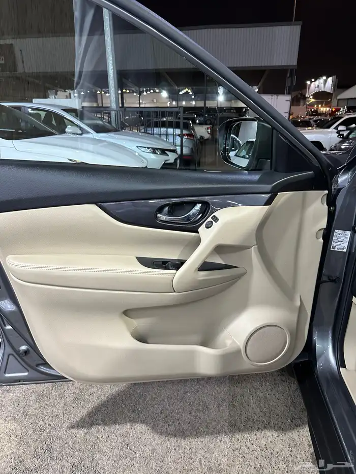 نيسان اكس تريل 2022 وكالة 28