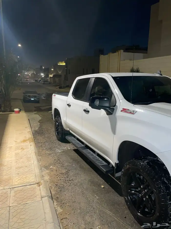 سيلفرادو تريل بوس Z71 LT(2023) 3