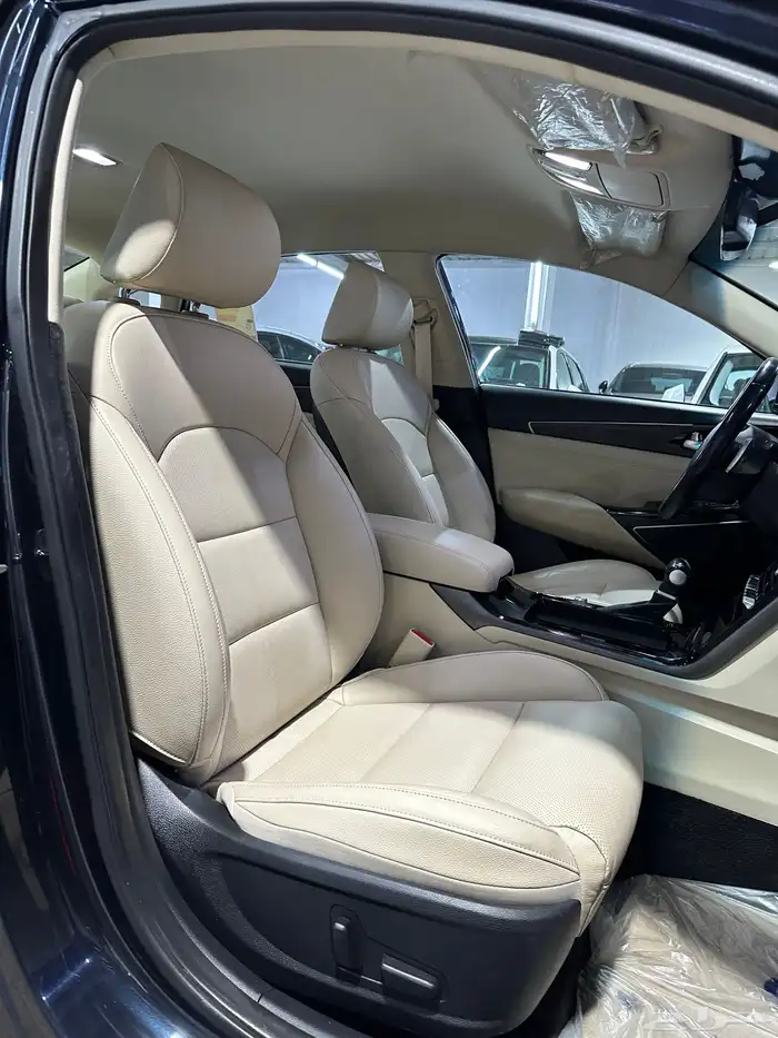 كيا كادينزا 2020 كحلي وكالة بدي ومحركات 30