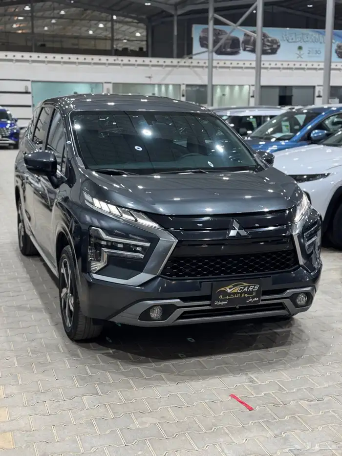 ميتسوبيشي اكسباندر موديل 2023 فل كامل - عداد 29 الف كيلو 2