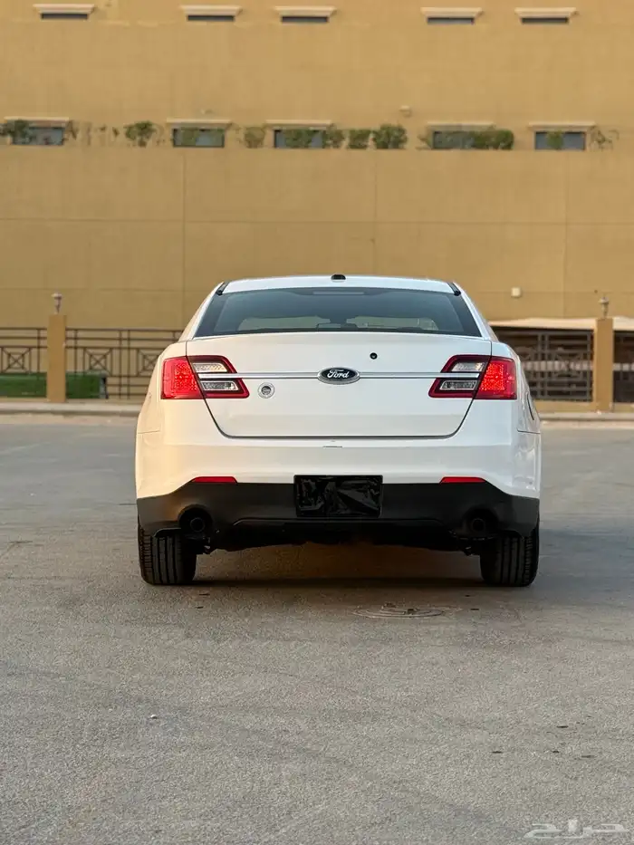 فورد تورس بوليسي ممشى قليل 6