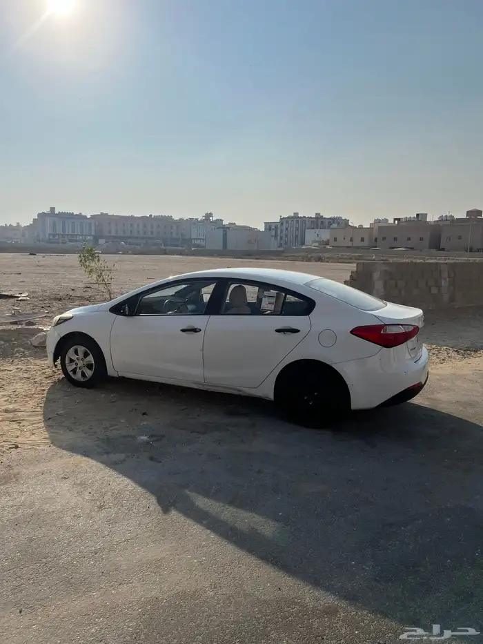 كيا سيراتو 2015 4