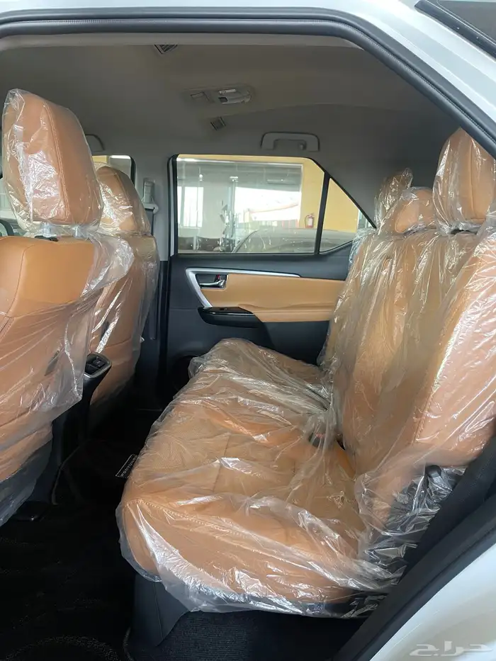 فورتشنر VX3 بنزين 6 سلندر فل كامل خليجي 2025 متوفر لدى الحسن 6