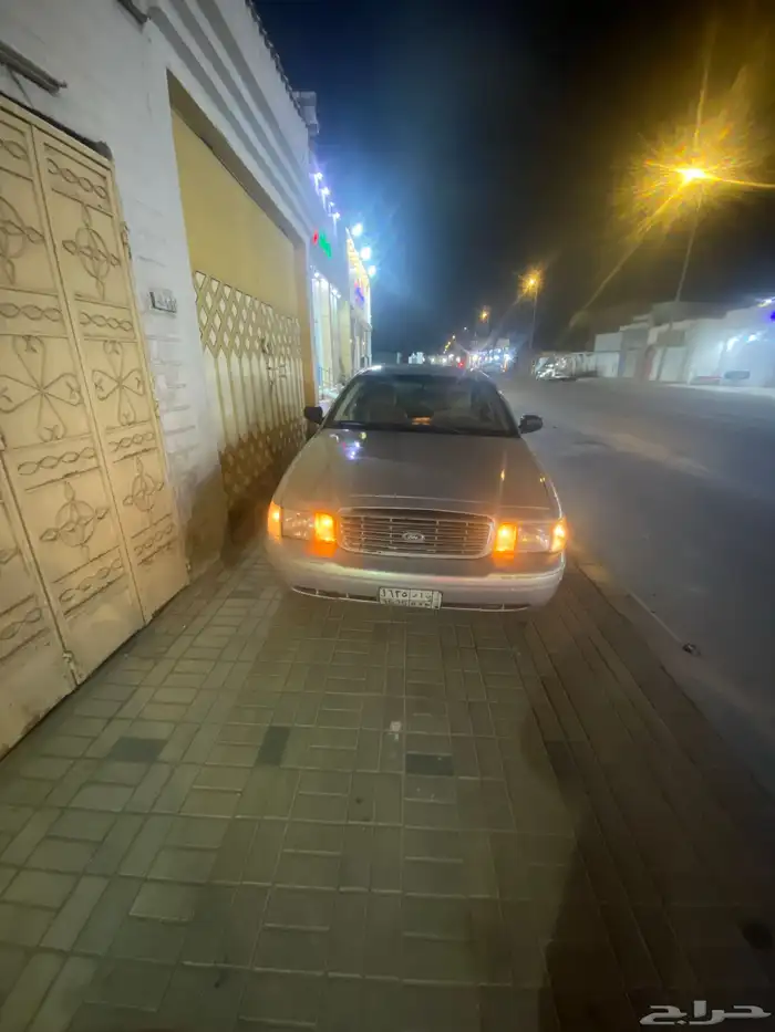 فورد فكتوريا 5