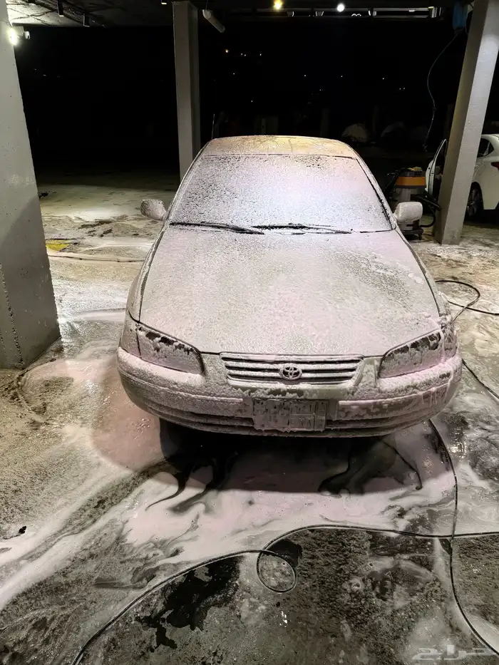 كامري نظيف مديل 2000 8