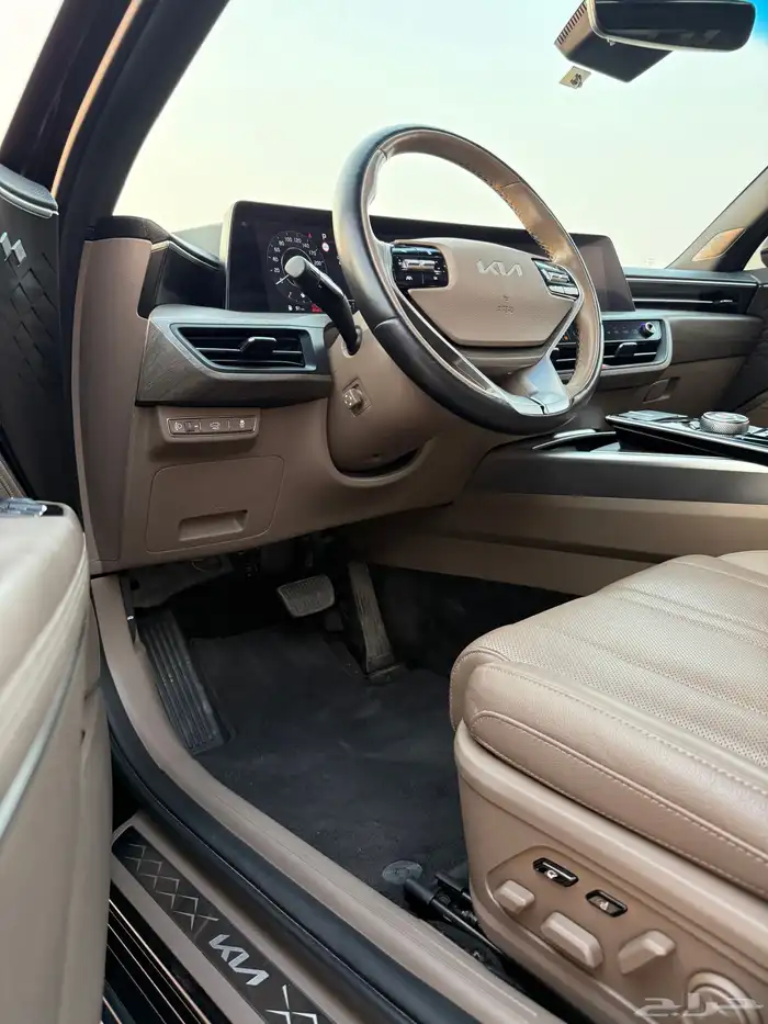 كيا K8 بنورما 2022 اعلا مواصفات 4 سلندر بحالة الوكاله للبيع 20