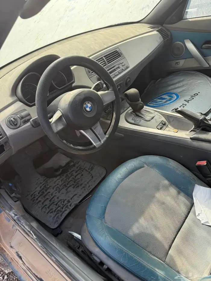 بي ام حجم z4 مديل 2003 تشليح قطع غيار متواجد لدينا 8