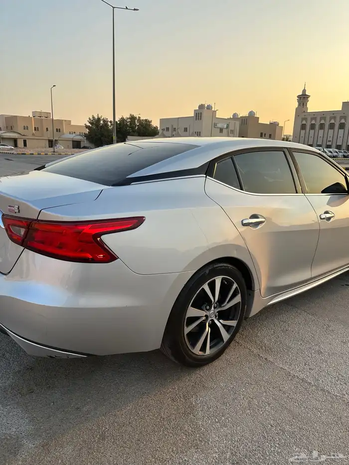 مكسيما 2017 نظيفة جدا 12