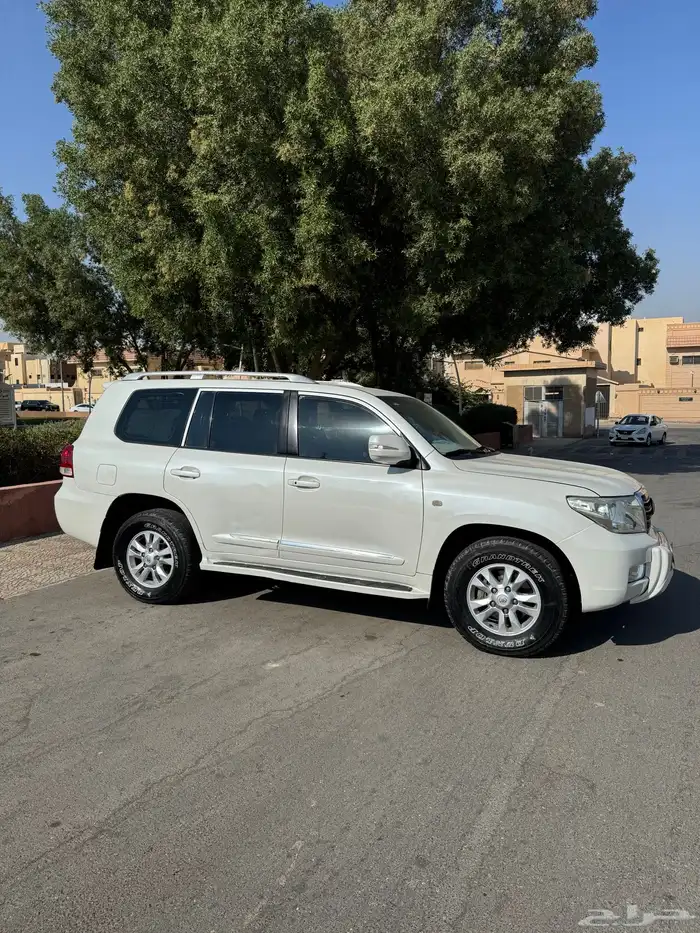 لاندكروزر جي 2009 تماتيك 7