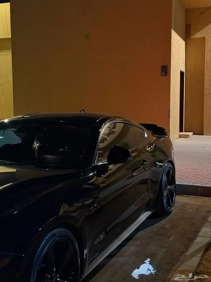 موستنج 2022 v8 4