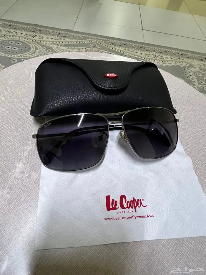 نظارة شمسية ماركة 0