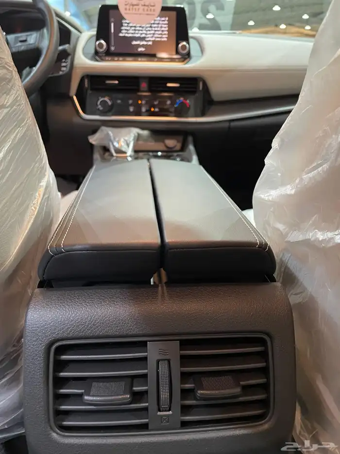 نيسان إكس تريل 5 راكب بدون دبل 2026 5