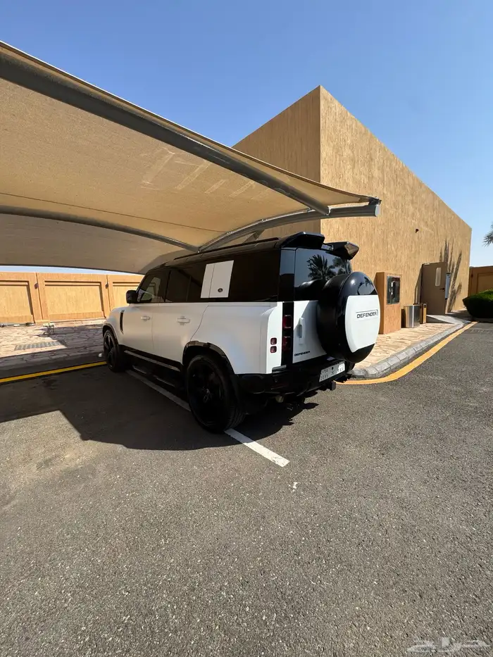 ديفيندر p400 v6 HSE X dynamic 2024 5