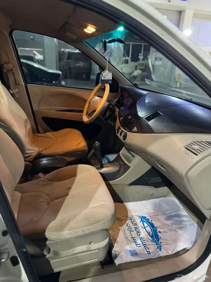 جيب متسوبيشي 2013 حد 9 الف 17