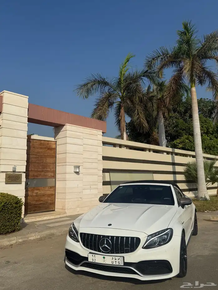 مرسيدس c63 كشف AMG 1