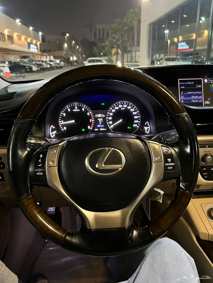 لكزس Es 2015 AA 250 14