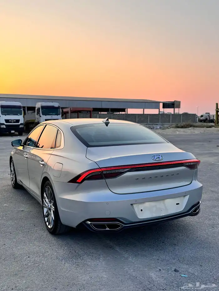 للبيع هونداي ازيرا 2020 بنزين وارد كوريا 8