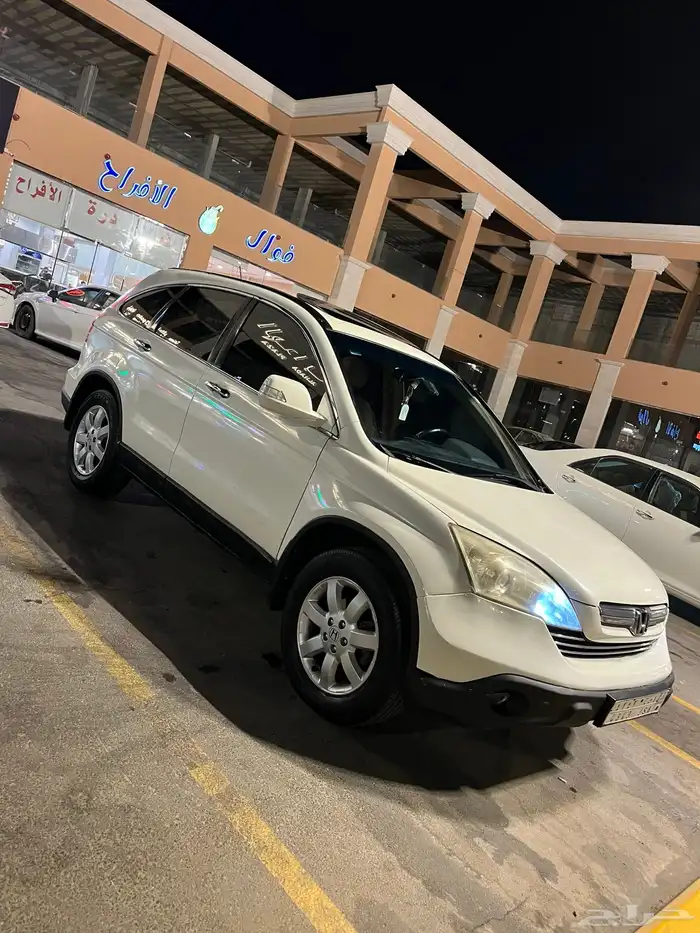 سي ار في للبيع لاعلى سوم ثاني مستخدم من الوكاله 12