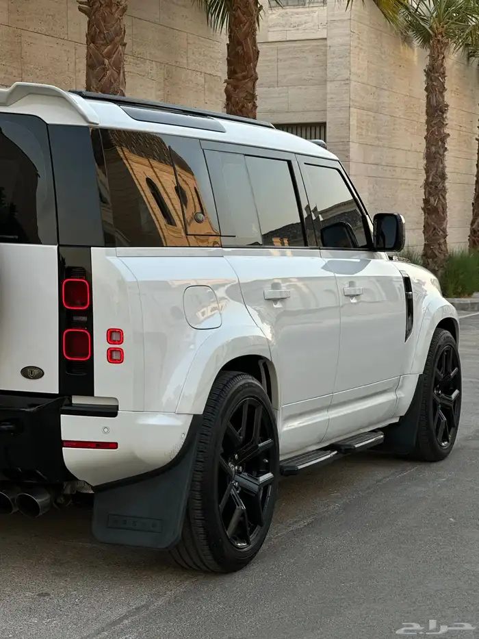 ديفندر HSE 2021 اوربن 9