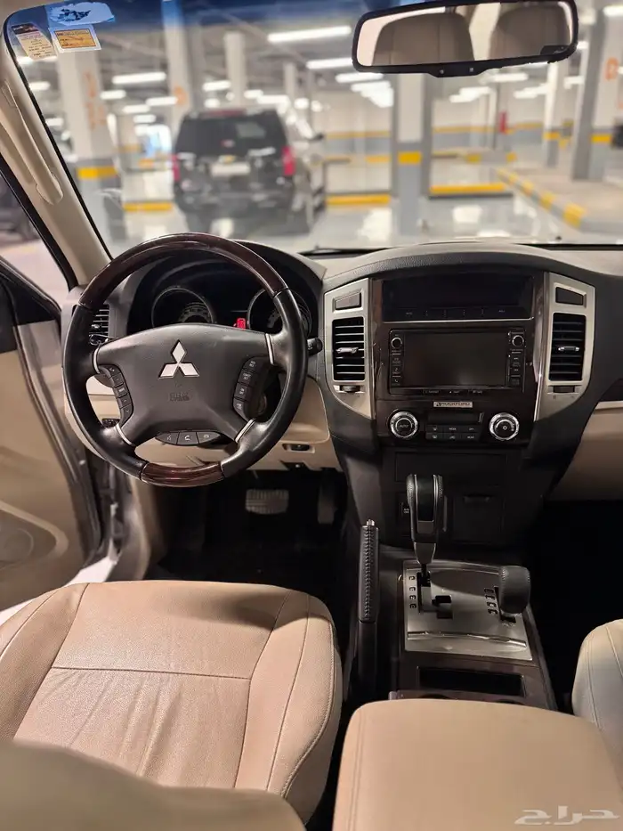 ميتسوبيشي باجيرو موديل 2022 فل كامل 17