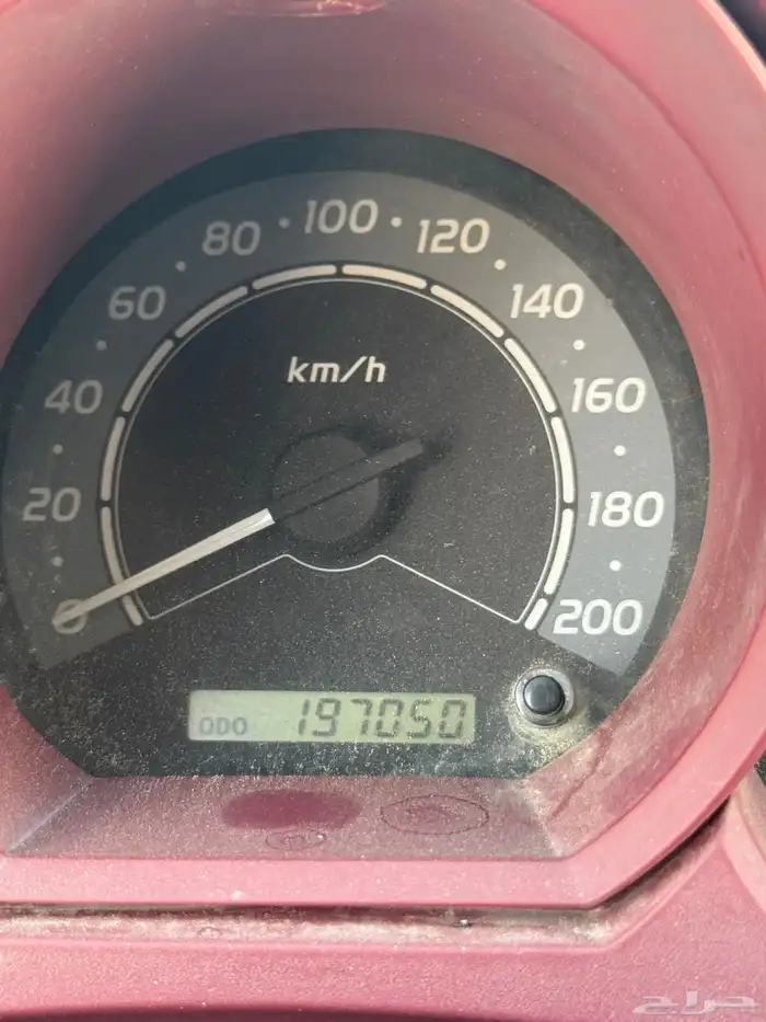 هايلكس موديل 2011 ممشى 197 الف وعلاها المشي حقيقي في ناجز 4