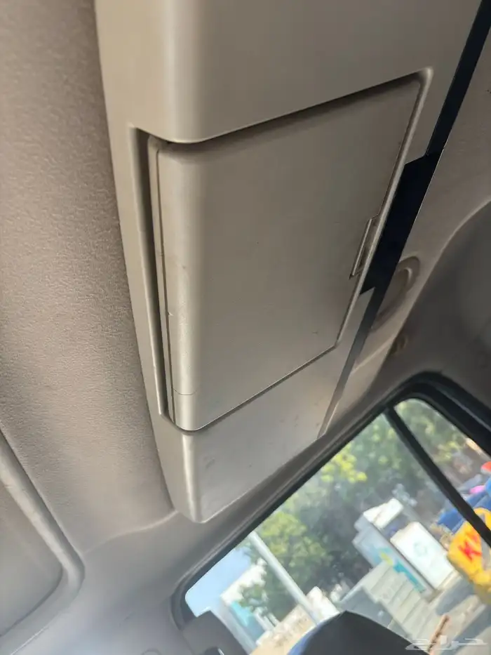 سياره فورد اكسبديشن نظيفة 5