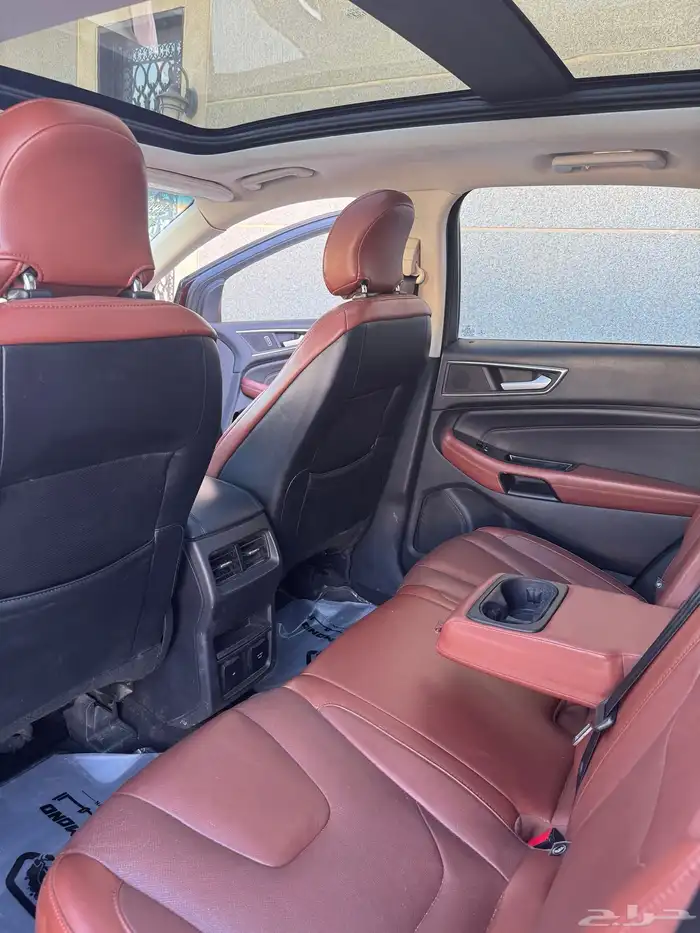 للبيع فورد ايدج 2016 تيتانيوم 9