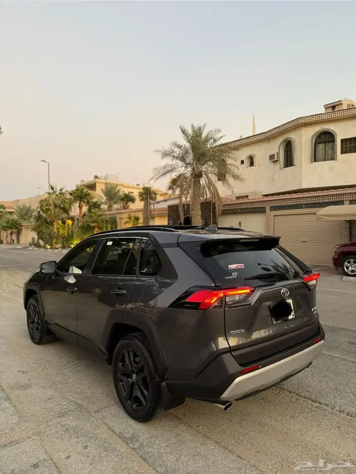 تويوتا راف فور 2024 ادفنشر فل كامل بحاله الوكاله 10