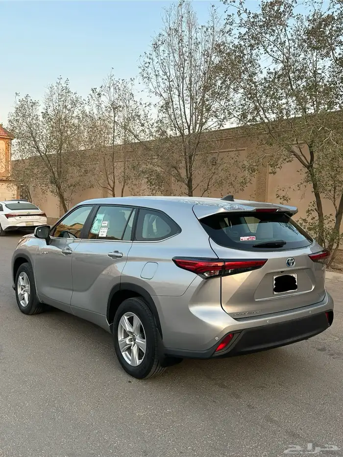 تويوتا هايلاندر 2023 ممشى قليل سعودي . 4