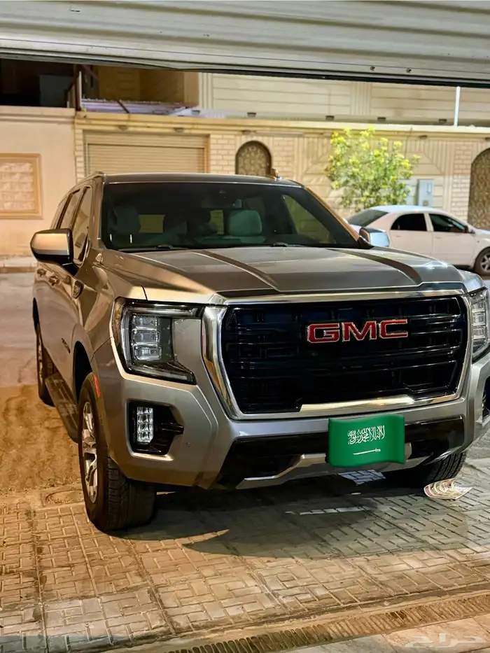 يوكن دبل 2023 نظيف جدا ماشي 58000 0