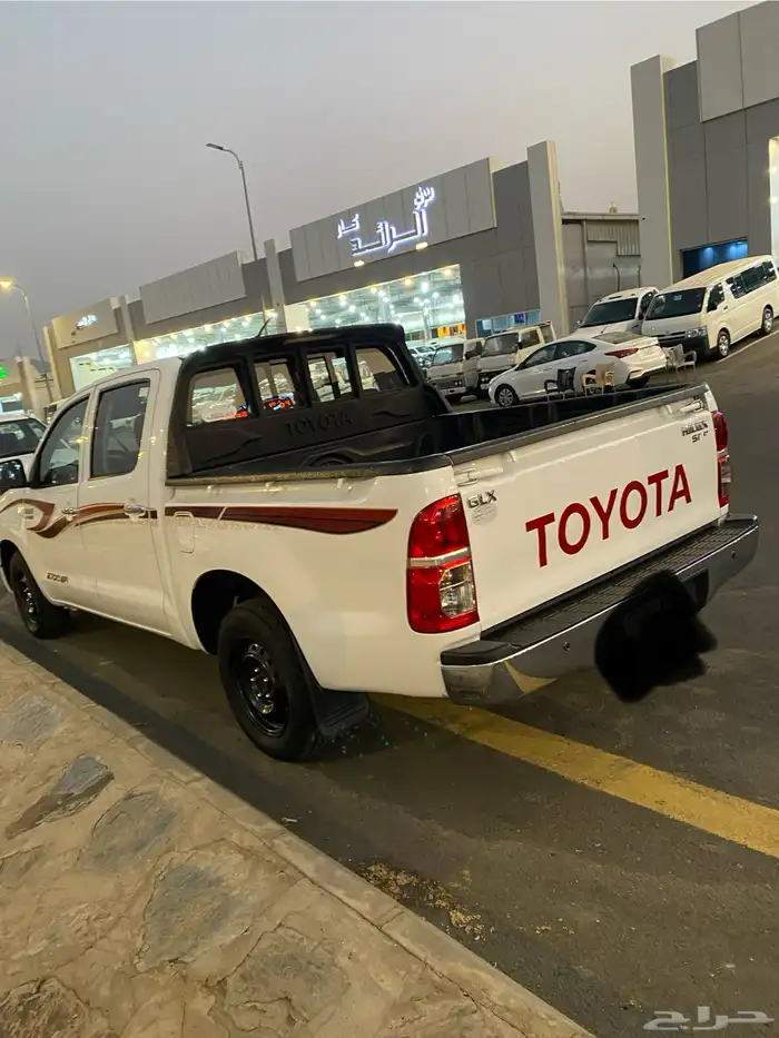 إعلان عن هايلوكس 2014 6