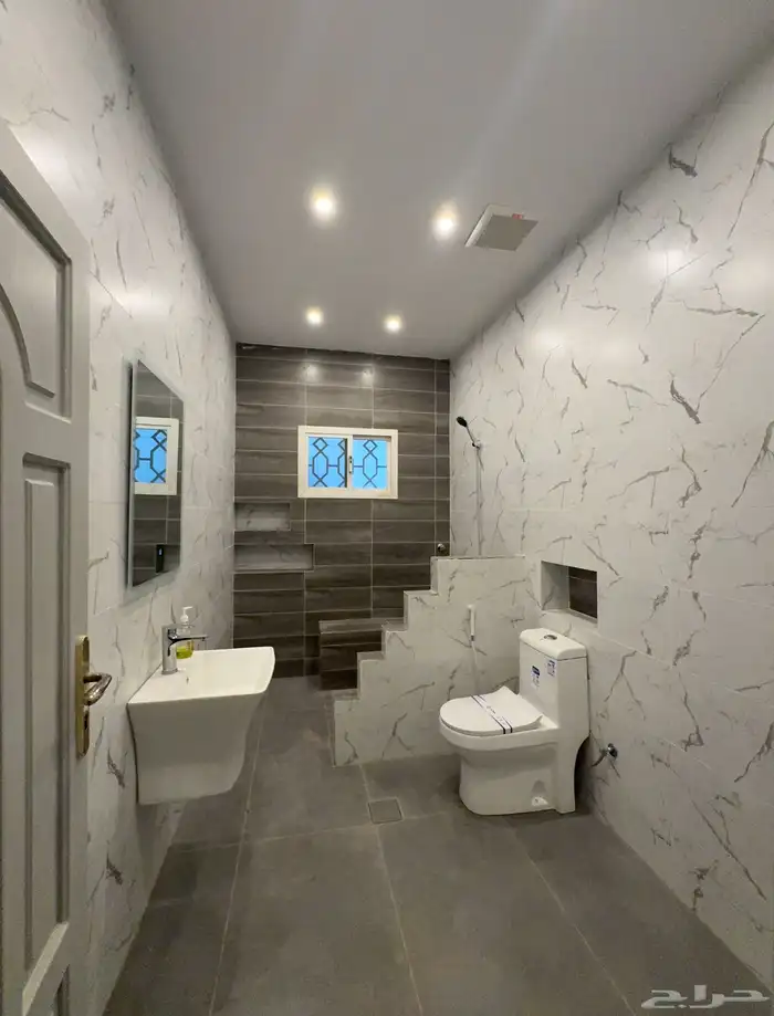 دور اول مجدد للإيجار 8