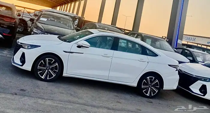 شيري اريزو 8 لاكجيري 2025 9