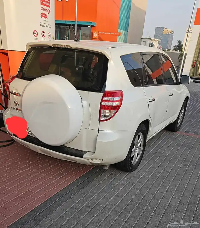 تايوتا راف 4 موديل 2012 2