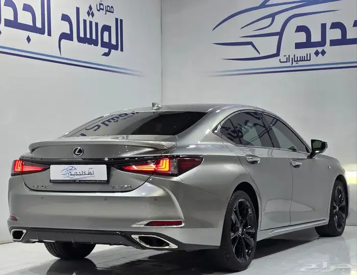 لكزس ES350 Fsport فل 2023 3