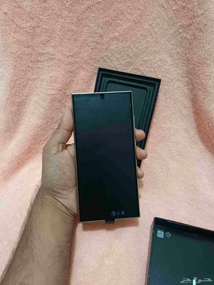 الذي يبحث عن الجديد جلاكسي اس 24الترا ذاكرة 256 من STC 8